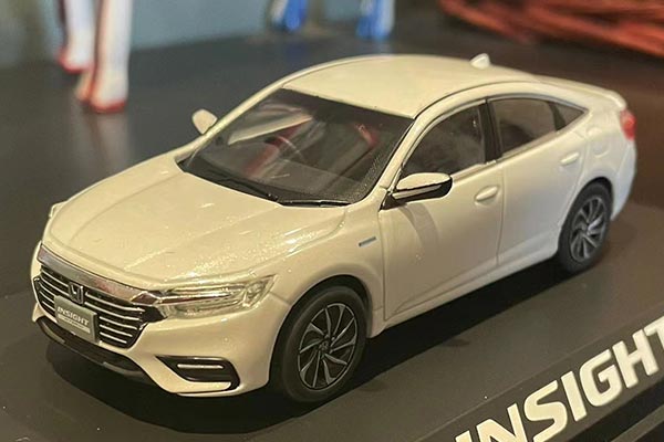 3rd generation 2020 Honda Insight Diecast Model in White